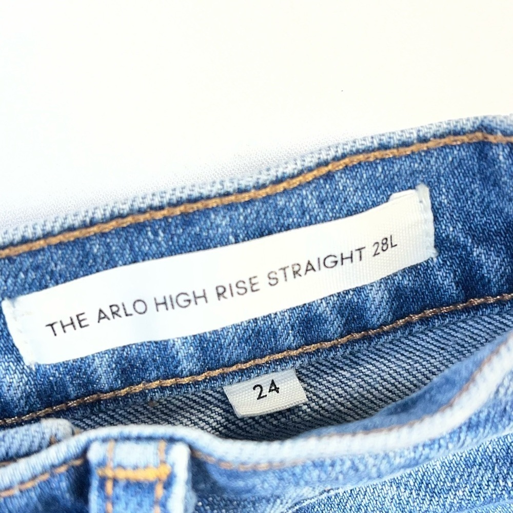 Aritzia Denim Forum The Arlo High Rise Straight 24 W 28 L Ankle Medium Wash - Picture 10 of 14